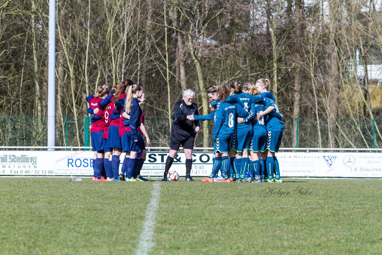 Bild 106 - B-Juniorinnen VfL Oldesloe - Krummesser SV _ Ergebnis: 4:0